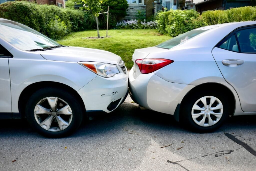 A side-by-side comparison chart of comprehensive vs collision insurance. — comprehensive vs collision insurance Nevada