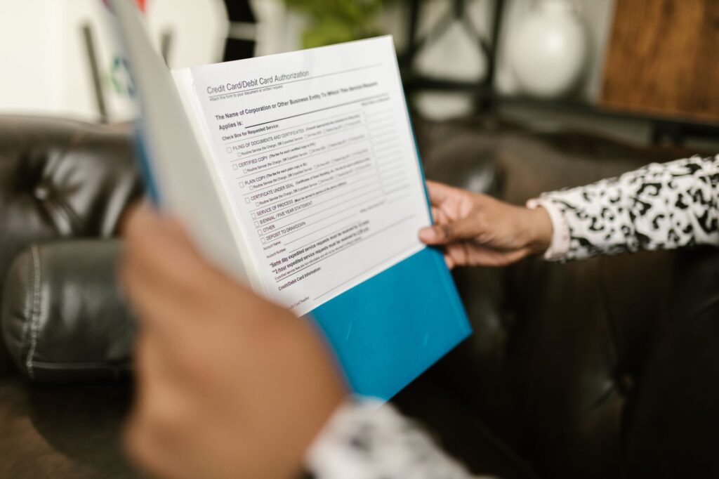 An image of a checklist for Nevada car insurance requirements.