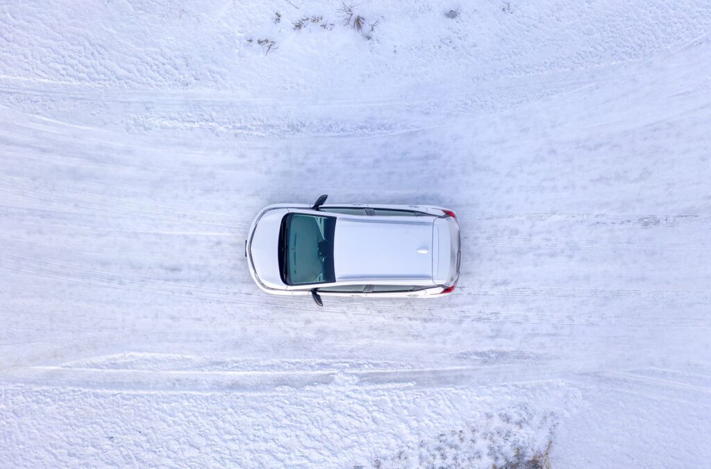 Seasonal comparison images of Nevada's weather extremes, showcasing driving challenges. — Nevada driving conditions insu…